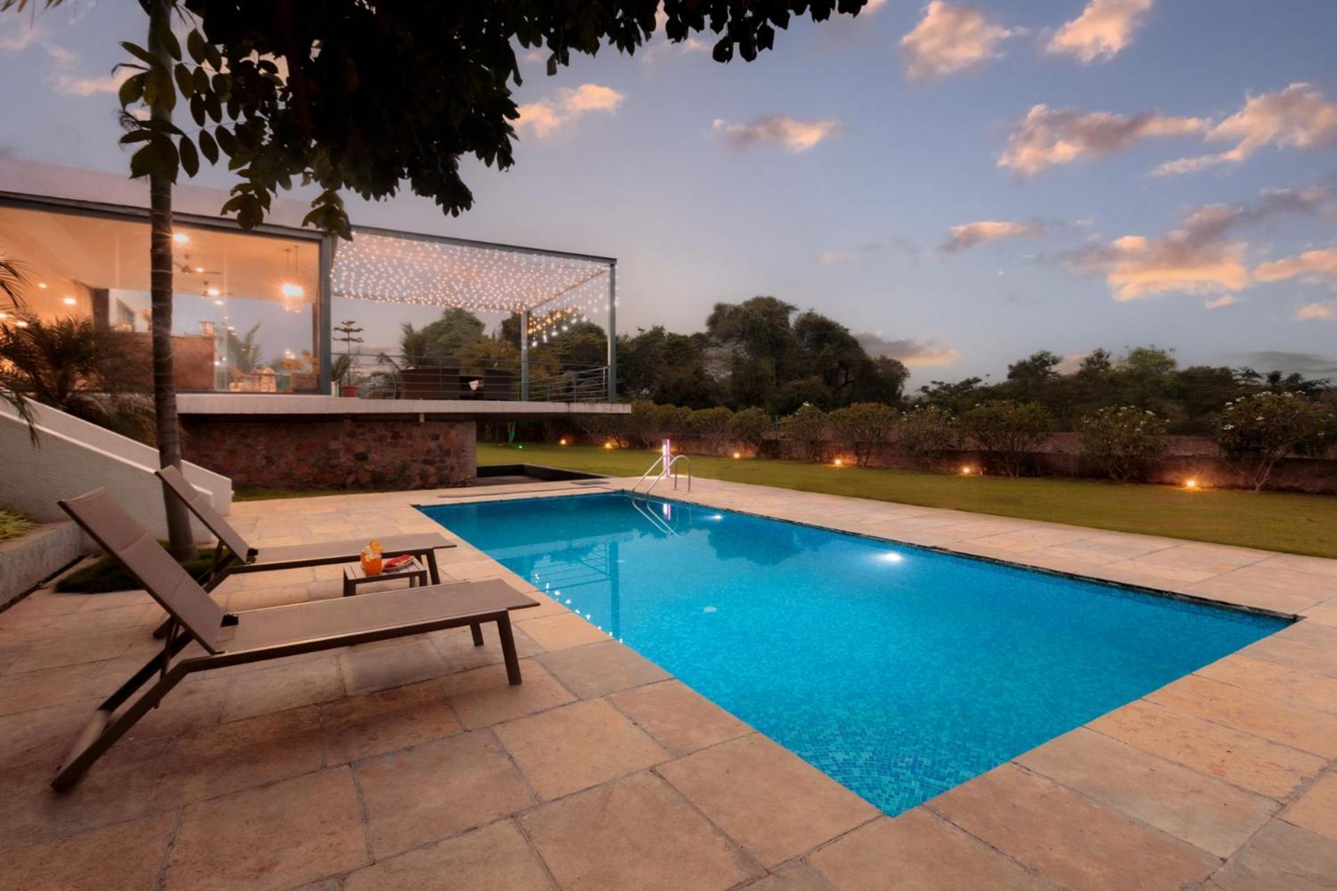 Open House By Stayvista - Nestled In Nature, Featuring A Swimming Pool & Expansive Lawn For A Serene Retreat Shikrapur Exterior photo