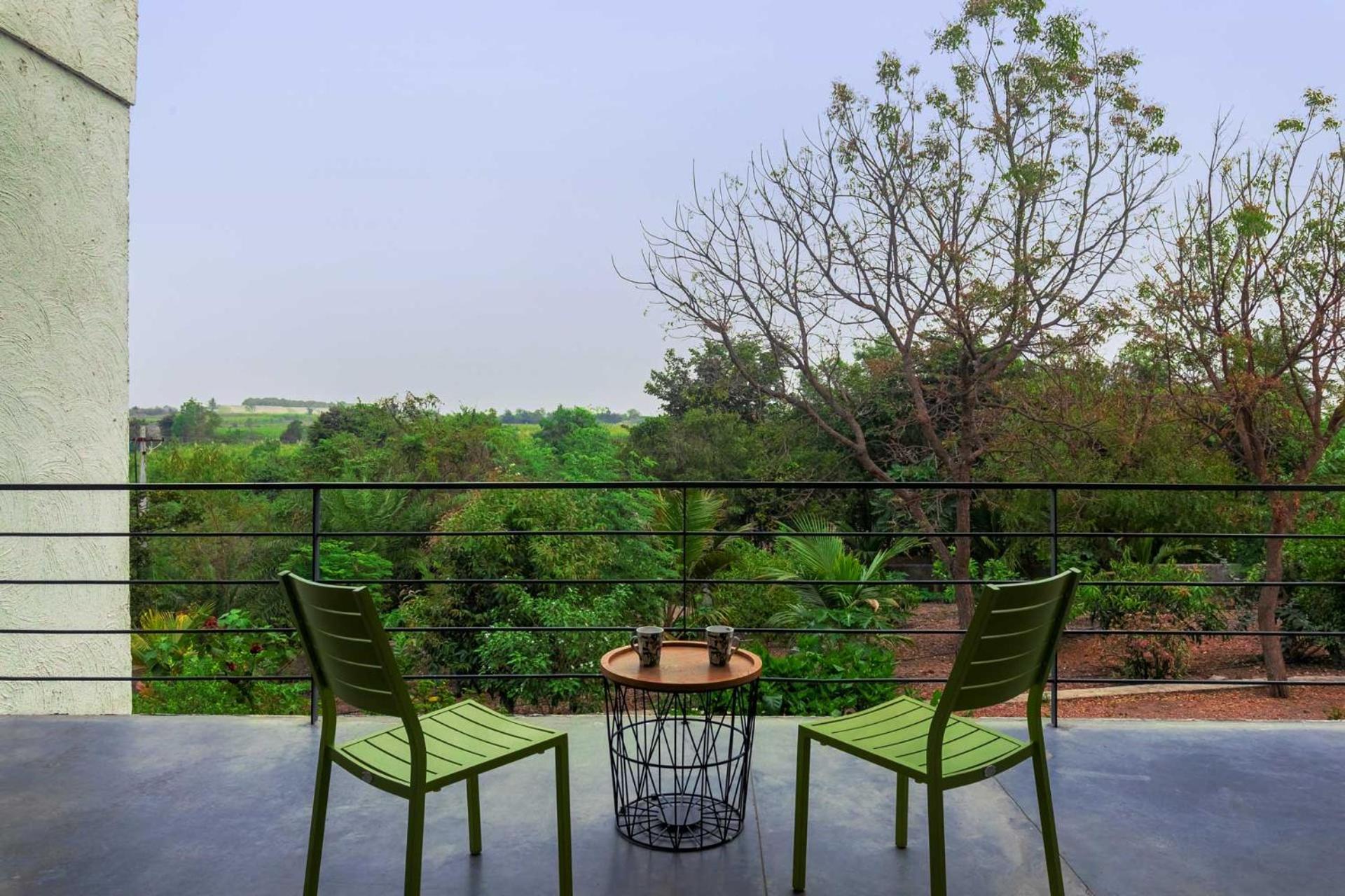 Open House By Stayvista - Nestled In Nature, Featuring A Swimming Pool & Expansive Lawn For A Serene Retreat Shikrapur Exterior photo