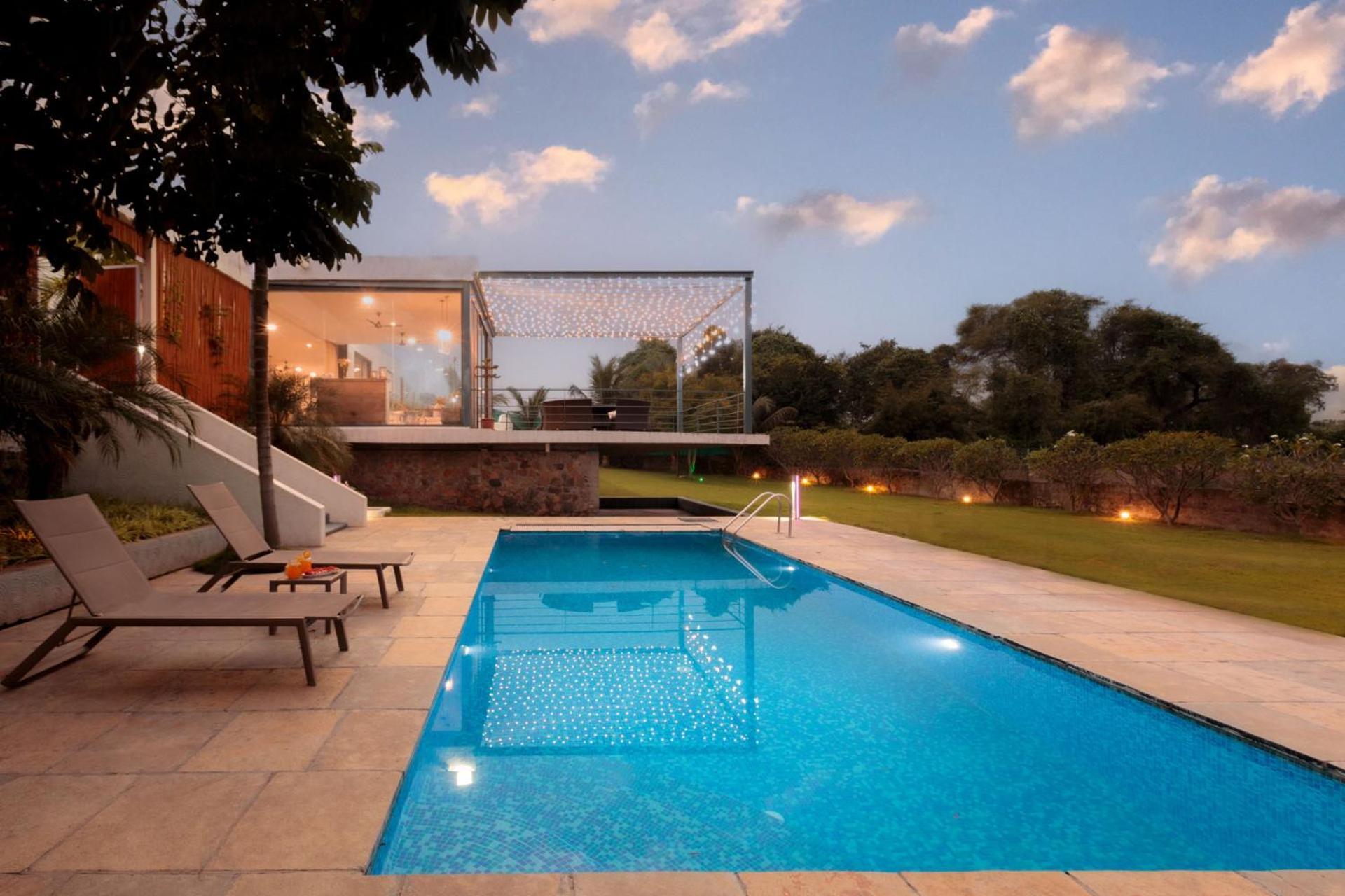 Open House By Stayvista - Nestled In Nature, Featuring A Swimming Pool & Expansive Lawn For A Serene Retreat Shikrapur Exterior photo